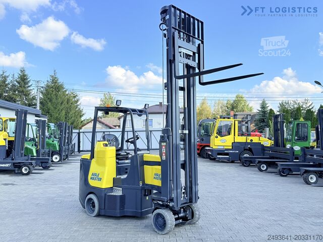 Узкопроходной вилочный погрузчик Combilift AISLE MASTER TRIPLEX 8500 FREE LIFT TOP1