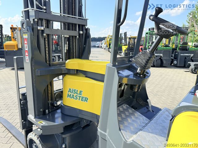 Узкопроходной вилочный погрузчик Combilift AISLE MASTER TRIPLEX 8500 FREE LIFT TOP1