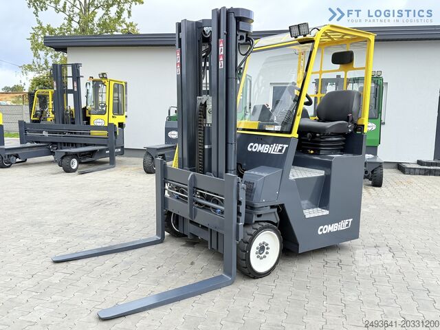 Keturių krypčių šakinis krautuvas Combilift CB4000 TRIPLEX 5200 FREE-LIFT POSITIONER