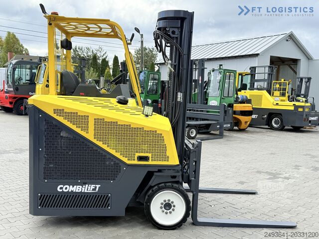 Keturių krypčių šakinis krautuvas Combilift CB4000 TRIPLEX 5200 FREE-LIFT POSITIONER