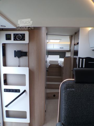 Polintegriran avtodom BÜRSTNER Lyseo Time Skyline 726 G Safety Paket, Hubbett