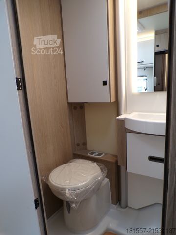 Polintegriran avtodom BÜRSTNER Lyseo Time Skyline 726 G Safety Paket, Hubbett