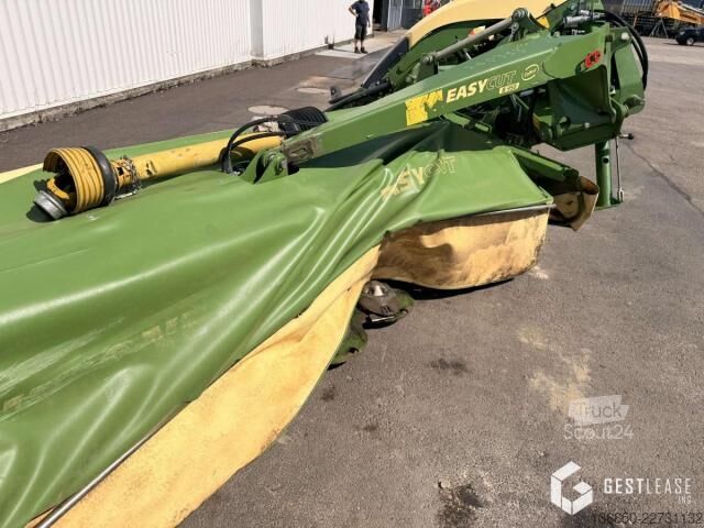 Сельскохозяйственная машина Krone EasyCut B950 COLLECT