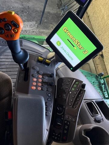 Combine harvester John Deere T660i Hillmaster