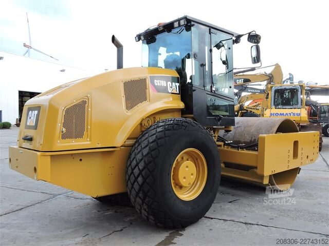 Valjak sa jednim bubnjem CATERPILLAR CS78B