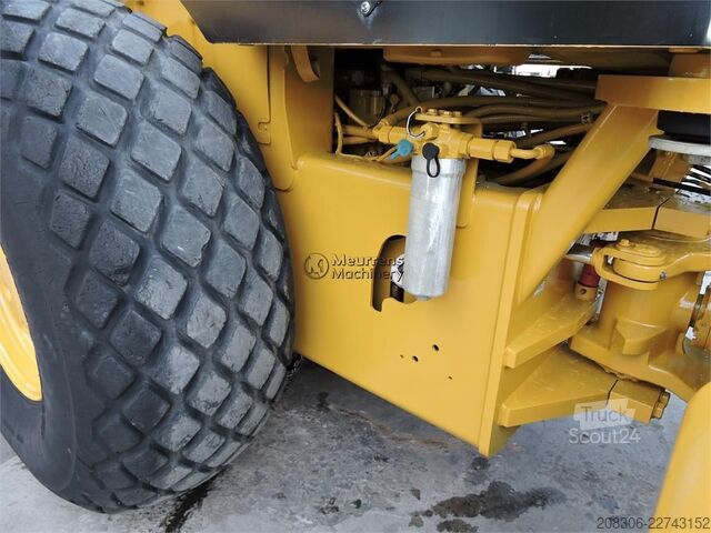 Valjak sa jednim bubnjem CATERPILLAR CS78B