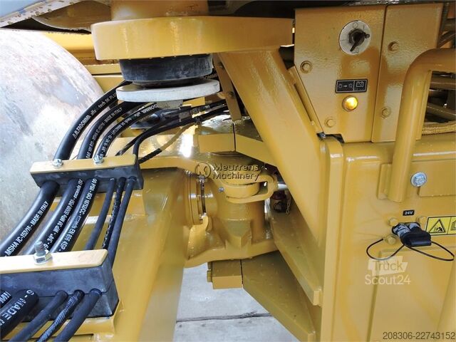 Valjak sa jednim bubnjem CATERPILLAR CS78B