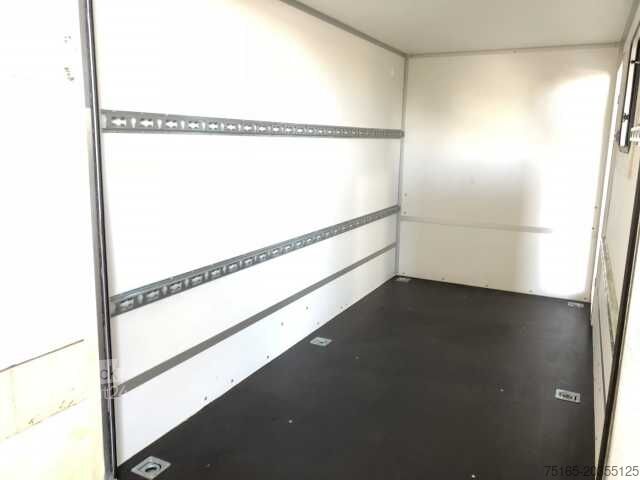 Koffer aanhanger Blyss F1336HD Rampe Tür Fenster Kofferanhänger