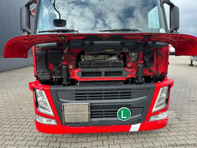 Substâncias perigosas Volvo FM 450 Globetrotter, Night-Airco, ADR (EX/II, E...
