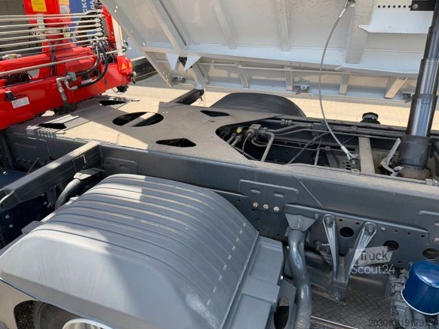 Dodávka s jeřábem na podvozku nákladního auta MERCEDES-BENZ ATEGO 818 4x2 Euro 6 Kipper Kran FASSI F65B.0.22