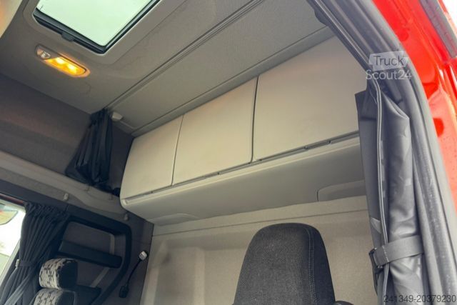 Standard tractor unit SCANIA S500 4x2 2 Tank 1000L