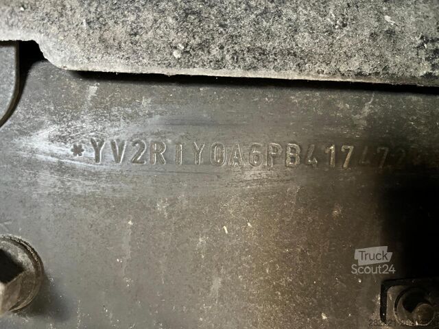 τυποποιημένη μονάδα ελκυστήρα VOLVO FH 460 Globetrotter XL i-Save