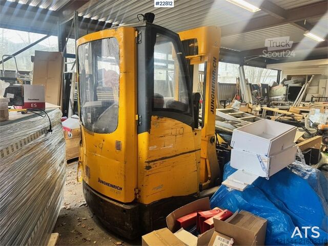 възможен мотокар Jungheinrich ETV216