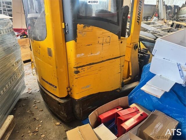 възможен мотокар Jungheinrich ETV216