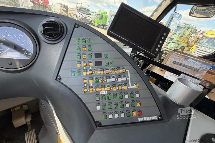 Grua montada em camião Liebherr MK100-UMK500 Mobilbaukran / Swiss-Vehicle