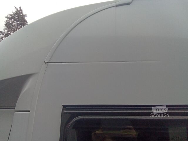 Puoli-integroitu matkailuauto Fiat Ducato Carasuite 650 MF 5 | 5 Posti Letto | Semintegrato