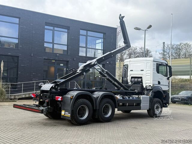 Hook arm system MAN TGS 33.440 MAN TGS 33.440 6x6 Euro6e Hyva - Hia...