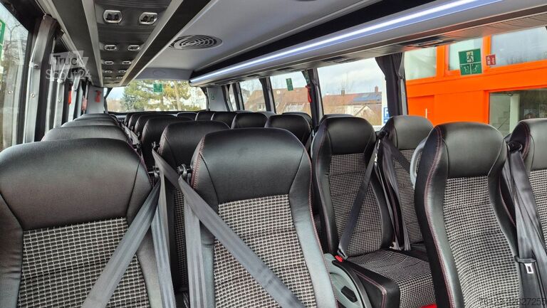 حافلة صغيرة IVECO 2x Daily 70 Lagerfahrzeug Ferqui Sunrise 2,5 m B