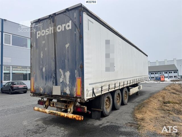 Posuvné plachty Krone curtain-side trailer