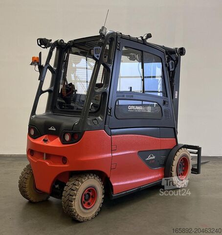 Навантажувач Linde E 45/600 HL 388