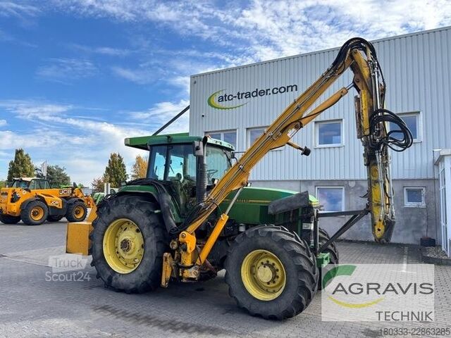 Traktor John Deere JOHN DEERE