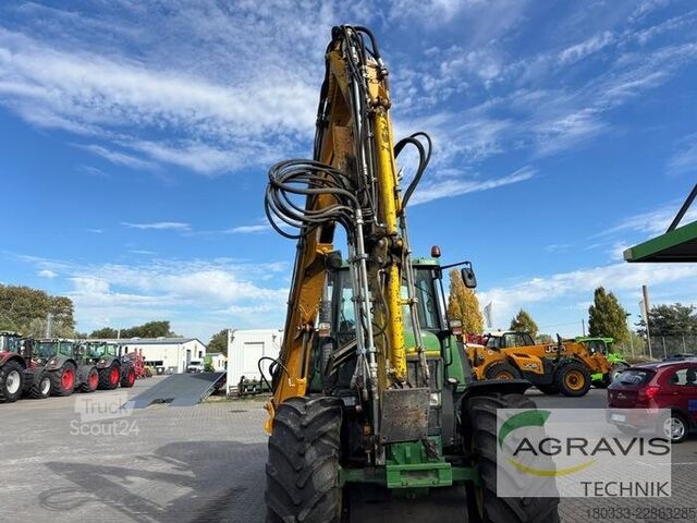 Traktor John Deere JOHN DEERE