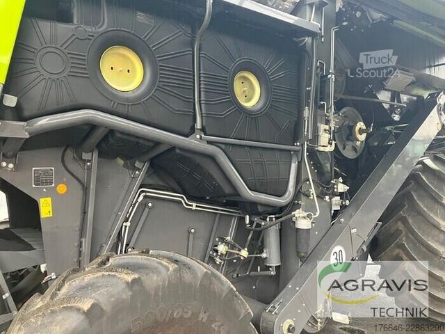 Mähdrescher Claas LEXION 5400