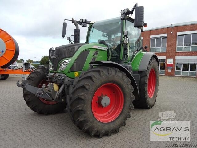 Traktor Fendt 516 VARIO S4