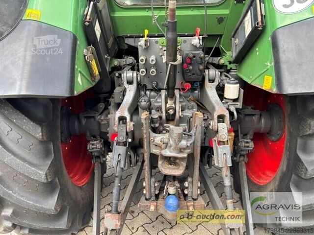 Traktor Fendt 712 VARIO