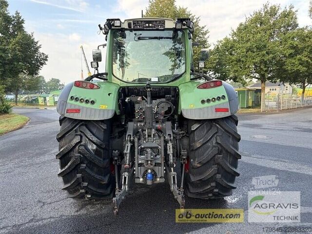 Traktor Fendt 720 VARIO S4 Profi Plus