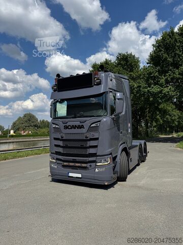 Standaard trekker SCANIA S530 V8 6x2