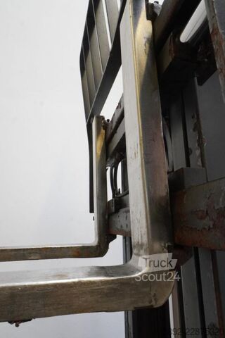 Gaffeltruck Linde E 16 EVO 386-02