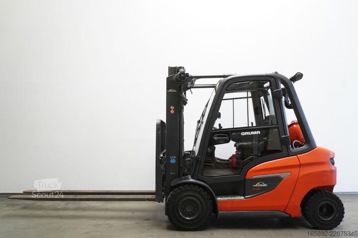 šakinis krautuvas Linde H 30 T 1202