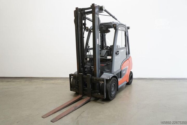 šakinis krautuvas Linde H 30 T 1202