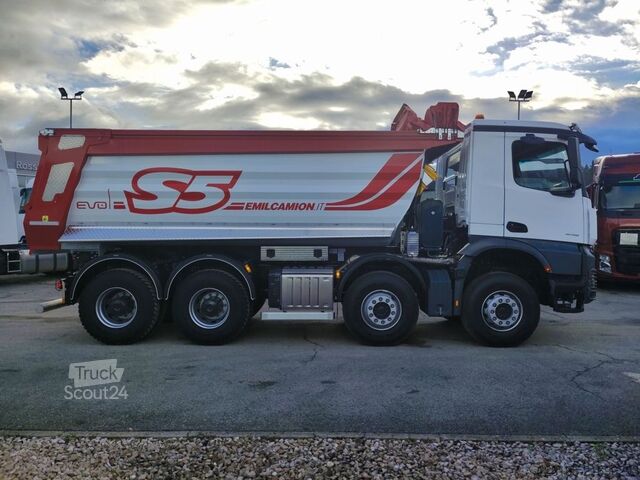 Sklápěcí vůz MERCEDES - VEICOLI Arocs  4148 K 8x4/4