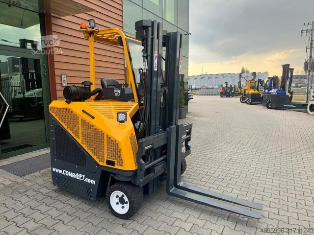 Négyirányú targoncát Combilift CB3000/LPG /2016 year/ Perfect condition