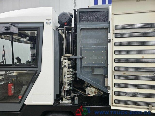 Подметальная машина Ravo Ravo 580 3 Besen HD- Reiniger mit Lanze 70 km/h