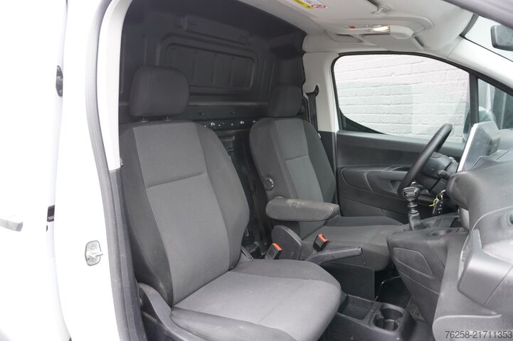 Kombi med högt tak Toyota PROACE CITY 1.5 D-4D EURO 6 - Airco - Cruise - ...
