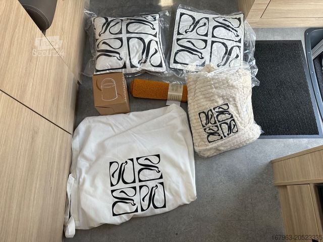 Teilintegriertes Wohnmobil CHAUSSON 640 Ultimate Line ~ viele Extras `26