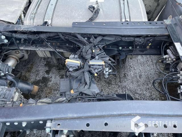 Стандартний тягач MAN TGX 18.510 FLLS