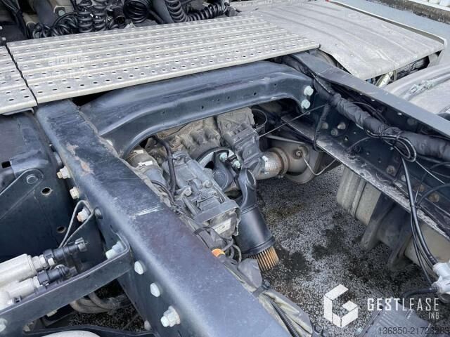 Стандартний тягач MAN TGX 18.510 FLLS