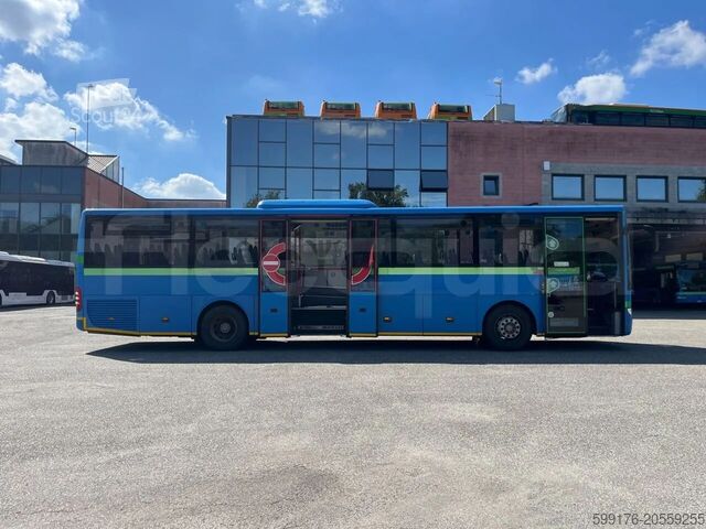 Intercitybus Mercedes-Benz Integro