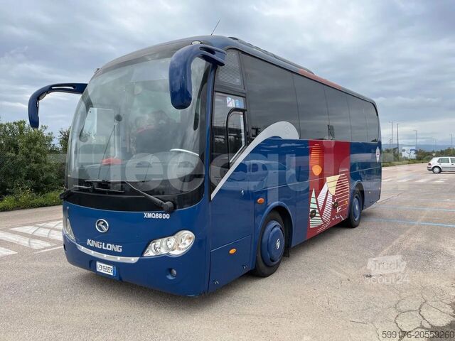 Autobús interurbano King Long XMQ6800