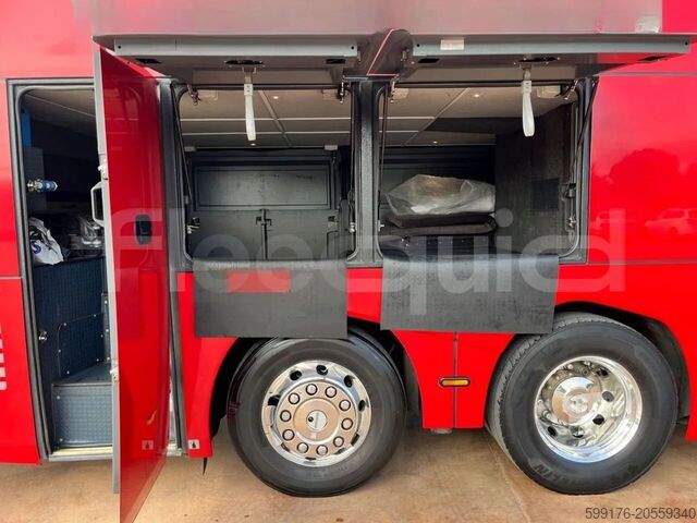 Reisebus Neoplan Skyliner