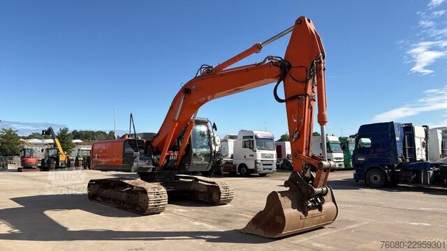 багер на вериги Hitachi ZX250LCH-5A (AIRCO / 6.868 HOURS / BELGIAN MACH...