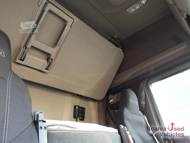 Prostorninska vlačilna enota Scania R 460 EB - MEGA - HIGHLINE - 2x TANKs - ACC