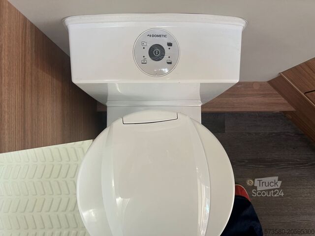 Halvintegrert bobil Etrusco T 6.9 SF (2022) – Ford Schaltgetriebe | Diesel | Teilintegriert