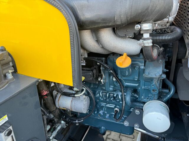 Chariot élévateur multidirectionnel Combilift C4000/ 2021 year / 1708 hours !!!!