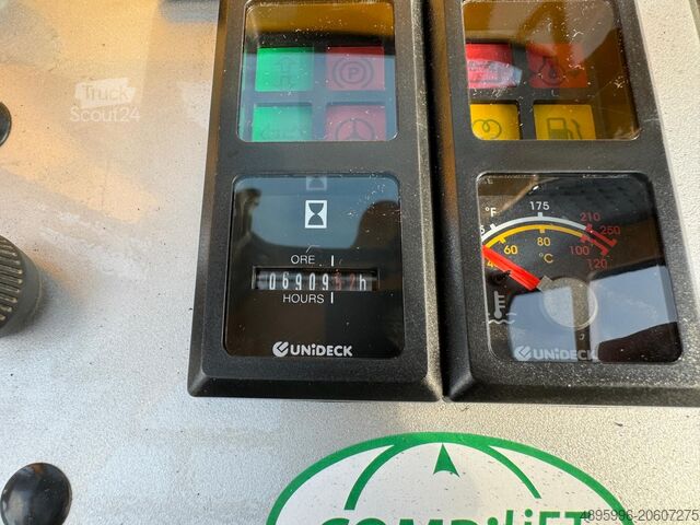 Chariot élévateur multidirectionnel Combilift C4000/ DIESEL / 4500 mm