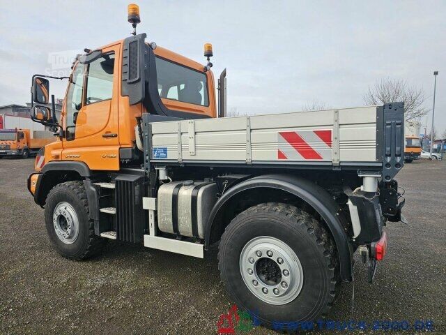 Spezial-LKW Unimog U423 Front Zapfwelle + Arbeitsplatte + EasyDrive